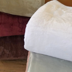 Coleção soft - Manta extra soft com gramatura 400 g/m² - manta branca extra soft queen - comprar online