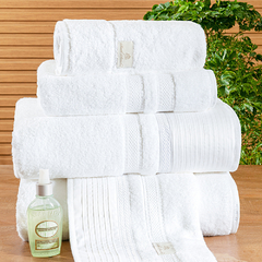 Coleção Porteri enxoval em algodão italiano - Jogo de toalha de banho branca com barrado bordado em percal 400 fios italiano branco - comprar online