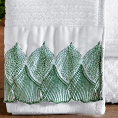 Coleção tremenzzo - Jogo de toalha de banho 5 peças - Jogo de toalha de banho branca com barrado bordado verde