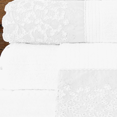 Coleção Valerie enxoval em algodão egípcio - Jogo de toalha de banho 5 peças - Jogo de toalha de banho toda branca com barrado bordado richelieu - comprar online