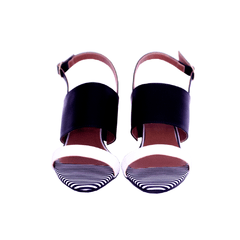 Sandália Listras Preto E Branco Salto Cortiça - MAHASA Calçados Femininos