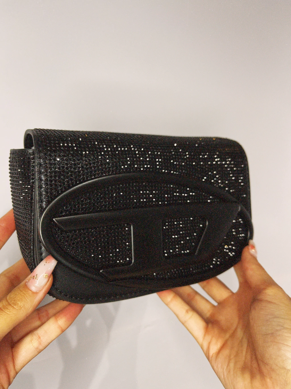 Cartera Diesel Negra Brillos