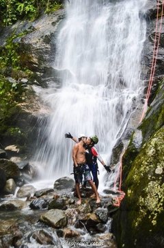 Cachoeira do Garrafão - Guapimirim na internet