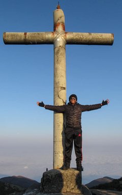 Imagem do Pico da Bandeira + Vale Encantado