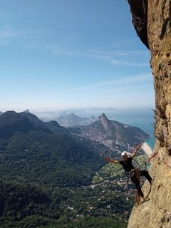 Passagem dos Olhos 3º IV E2 (BR) - Escalada - comprar online