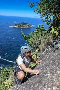 Costão do Pão de Açúcar