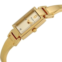 Reloj Bulova Dama 97P104 Diamond Gold Tone - comprar online