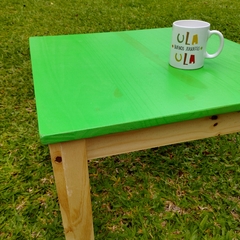 MESA PINTADA 60X60 - comprar online