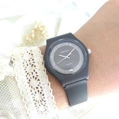 Reloj Tressa Funny Negro Cuadrante Con Glitter Para Dama