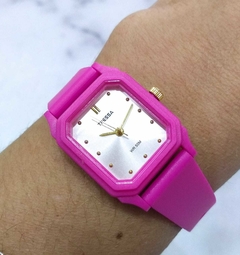 Reloj Tressa Mallie-04 Malla De Silicona Fucsia Para Dama