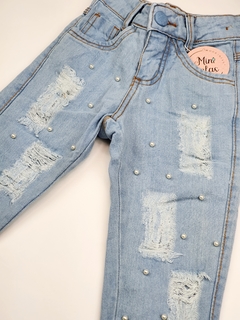 Calça jeans infantil destroyed pérolas - comprar online