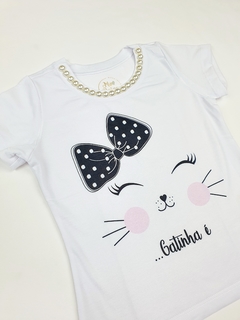 Blusa tal filha gatinha na internet