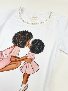 Blusa tal Mãe cacheada na internet