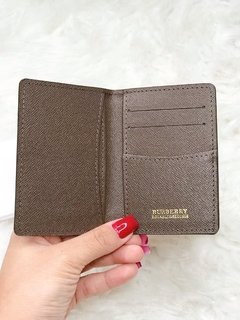 Porta cartão Burberry - comprar online