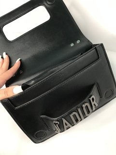 Bolsa JADIOR média na internet