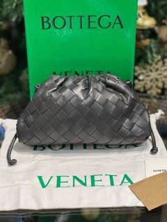 Bolsa Bottega veneta The Pouch com trama Intrecciato premium - comprar online