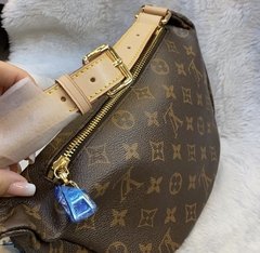 Pochete Bumbag Louis V. Premium AA na internet