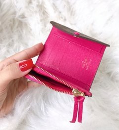 Mini carteira em couro Louis V. pink - comprar online