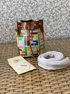 Bolsa Fendi bucket Mon Tresor mini multicolor