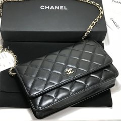 CHANEL WOC WALLET ON CHAIN COURO LISO COM PRATA Premium