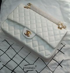 CHANEL 2.55 CLASSIC DOUBLE FLAP CAVIAR COM DOURADO - loja online