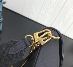 Bolsa MULTI-POCHETTE LOUIS V. NEW WAVE na internet