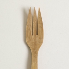 Tenedor de madera - 16 cm