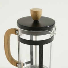 Cafetera con Émbolo - Vidrio - Tapa y estructura acero negro - Manija de Bamboo - 600 ml en internet