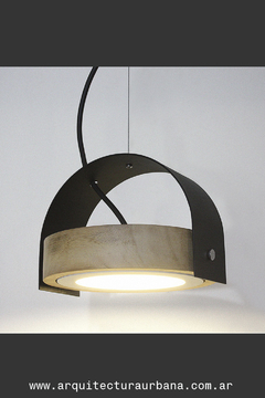 Lámpara colgante color negro y madera de kiri reciclada - comprar online
