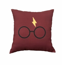 Almohadon 35x35 Harry Potter Rayo Bordó - comprar online