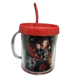 Taza De Plástico C/ Cucharita Stranger Things Temporada 4