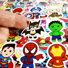 Stickers Autoadhesivos Súperheroes Pop - Deco Bazar