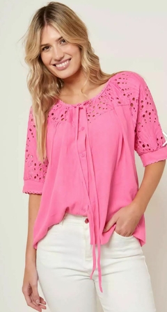 BLUSA ABOTONADA BRODERIE IMPORTADO - tienda online