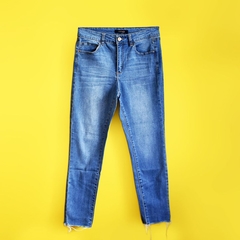 Calça jeans capri