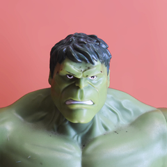 Action figure Hulk - Vingadores na internet