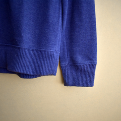 Suéter tricô azul na internet