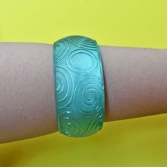 pulseira azul com textura | COISAS DA DIXIE na internet