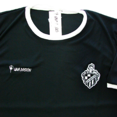 CAMISETA CLUB MERCEDES ENTRENAMIENTO BORDADA. en internet