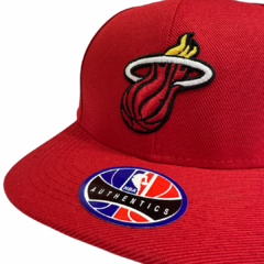 GORRA MIAMI HEAT. - comprar online