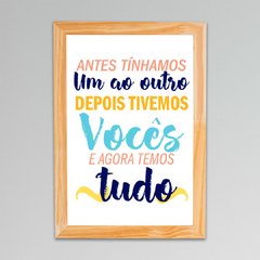 Placa Agora Temos Tudo na internet