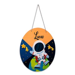 Placa Relevo Astronauta Nome Personalizado C/ Corda 30 cm na internet