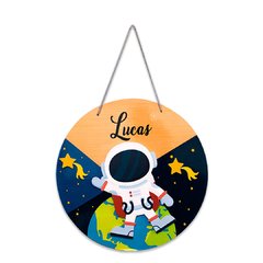 Placa Relevo Astronauta Nome Personalizado C/ Corda 30 cm