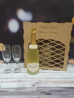 Caja tramada con 2 copas y champagne