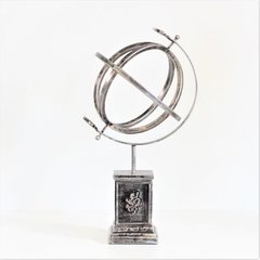 Escultura Astrolábio em Ferro Envergado