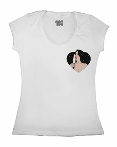 Camiseta Feminina Afiada de Bolso na internet