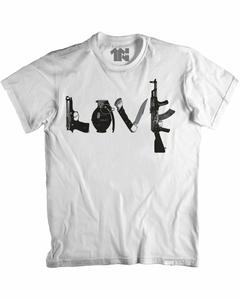Camiseta Amor e Guerra