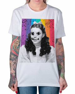 Camiseta Arco-íris na internet