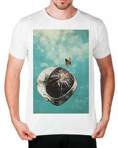 Camiseta Astronauta Leve - comprar online