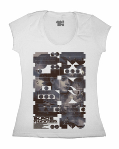 Camiseta Feminina Sonho de Androides na internet