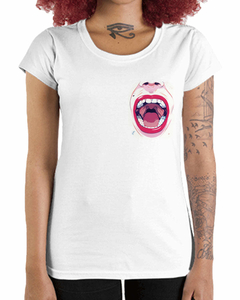 Camiseta Feminina Boca Aberta de Bolso